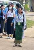 57岁！柬埔寨年龄最大考生再战高考