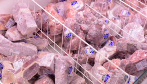 金边查获3.5吨冷冻肉，市民深表担忧