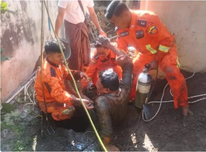 缅甸曼德勒2名男性挖厕所坑时，不幸发生了