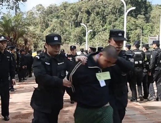 捣毁7个电诈窝点 老挝将268名嫌犯移交中方
